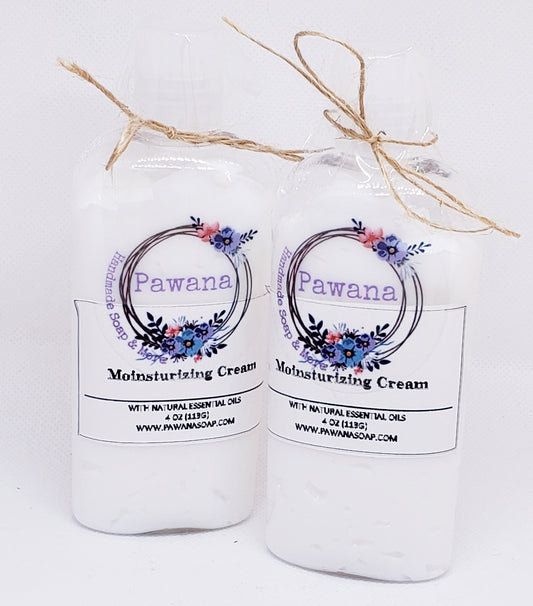 ⭐️Pawana Moistruizing Cream