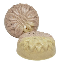 Load image into Gallery viewer, Cinnamon, Clove &amp; Anise Soap
